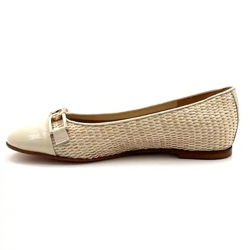 Ivoire CH968 Raffia & Cremefarvet Laklæder Ivoire Chaussures