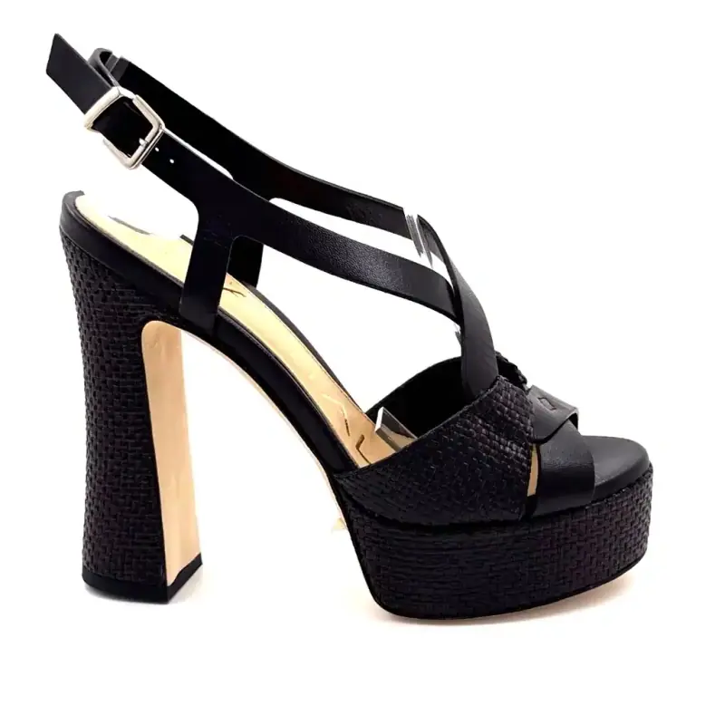 Chantal 3101-942 Schwarze Leder-Sandalen mit Absatz 249,00&nbsp;€