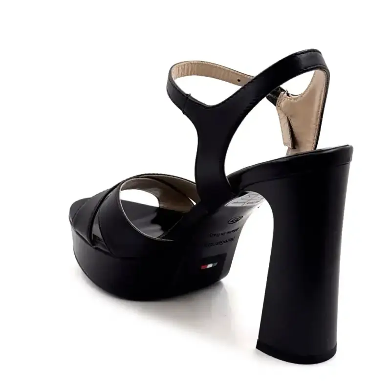 Nero Giardini 410211 D Μαύρο Δερμάτινο Ivoire Chaussures