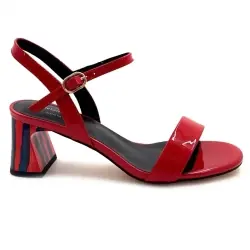 Metamorphosis Zalessia røde sandaler med hæl i lakkskinn %price%