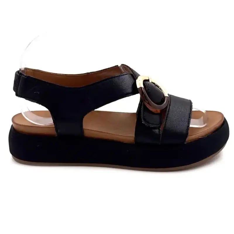 Inuovo A96067 platformos szandál, fekete bőr 109,00&nbsp;€