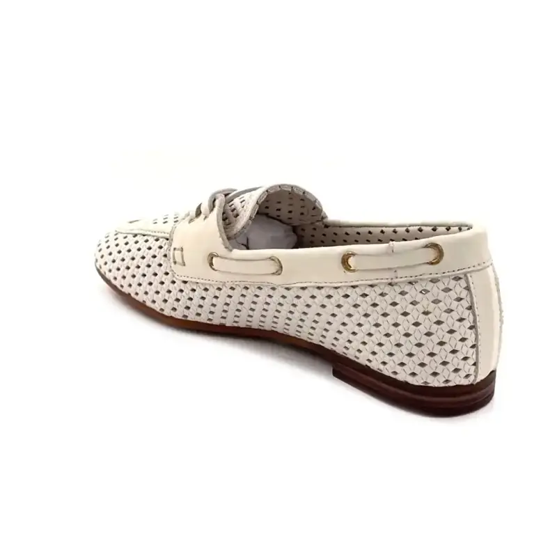Ivoire PNG 36 Perforert skinn Kremfarget Ivoire Chaussures