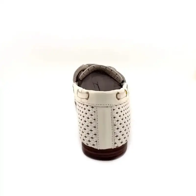 Ivoire Png 36 Cuir Perforé Crème Ivoire Chaussures