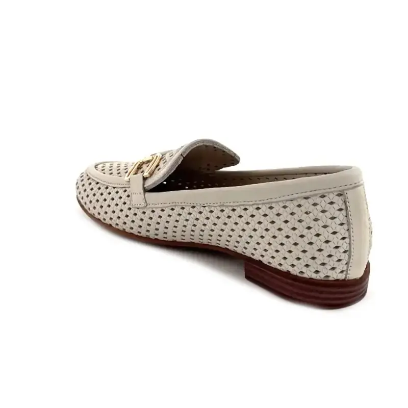 Crema de cuero perforado Ivoire 2025 Ivoire Chaussures