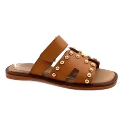 Mules Ivoire Tml 16t em couro marrom com tachas douradas