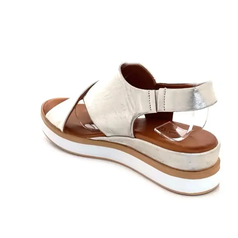 Sandálias plataforma Ivoire 108588 em couro prateado metálico Ivoire Chaussures