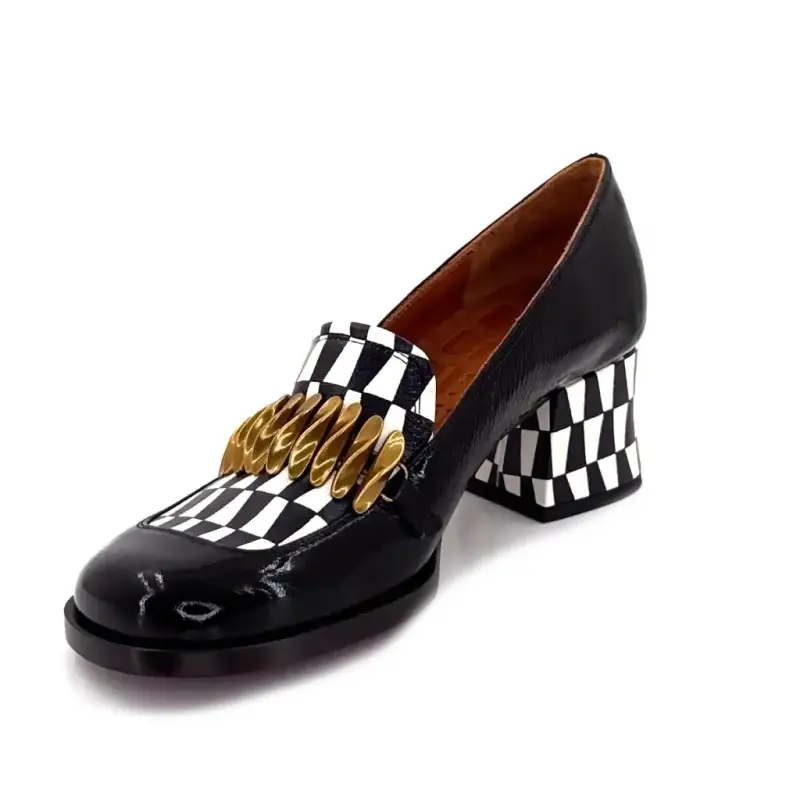Chie Mihara Tibro Sorte & Hvide Glaserede Læderloafers med Hæle Ivoire Chaussures