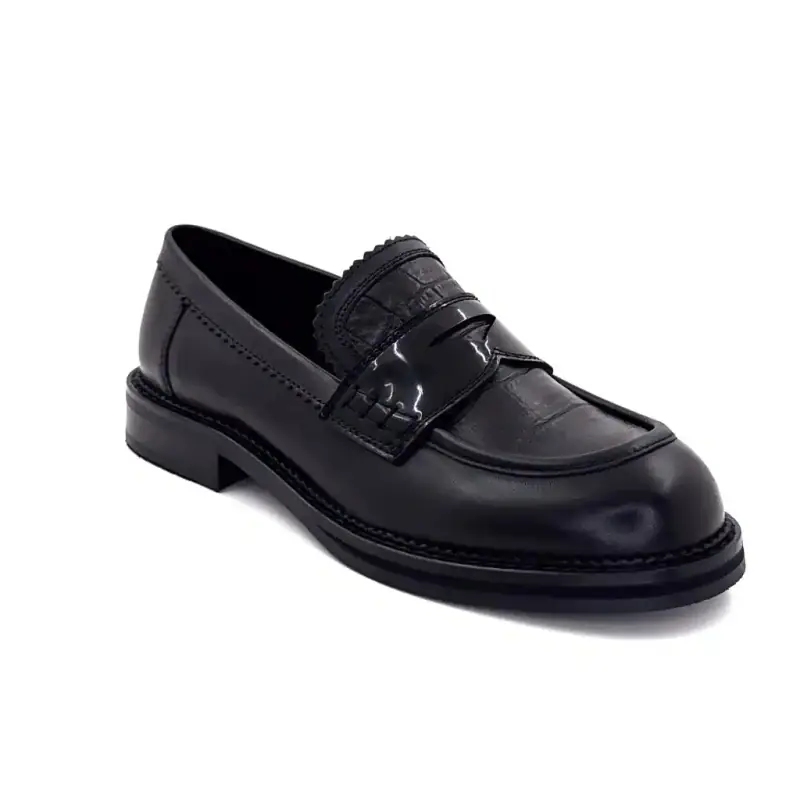 Mocasines de cuero negro Cherys-01 - Regarde Le Ciel Ivoire Chaussures