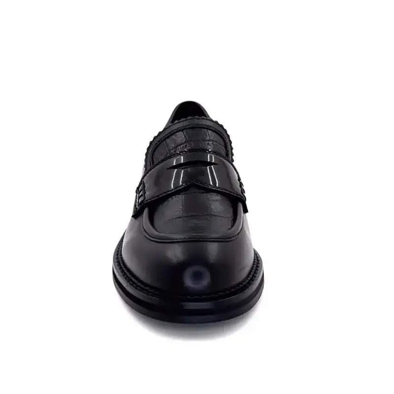 Cherys-01 Black Leather Moccasins - Regarde Le Ciel Ivoire Chaussures