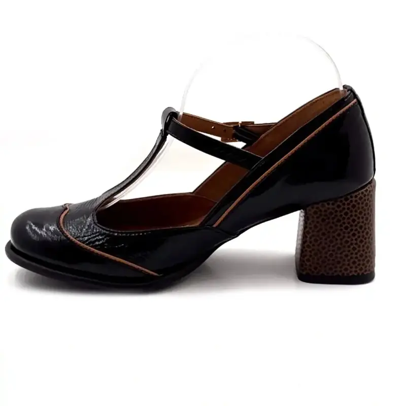 Nemonic 2053 Svarta & Bruna Lackskängor med Klack Ivoire Chaussures