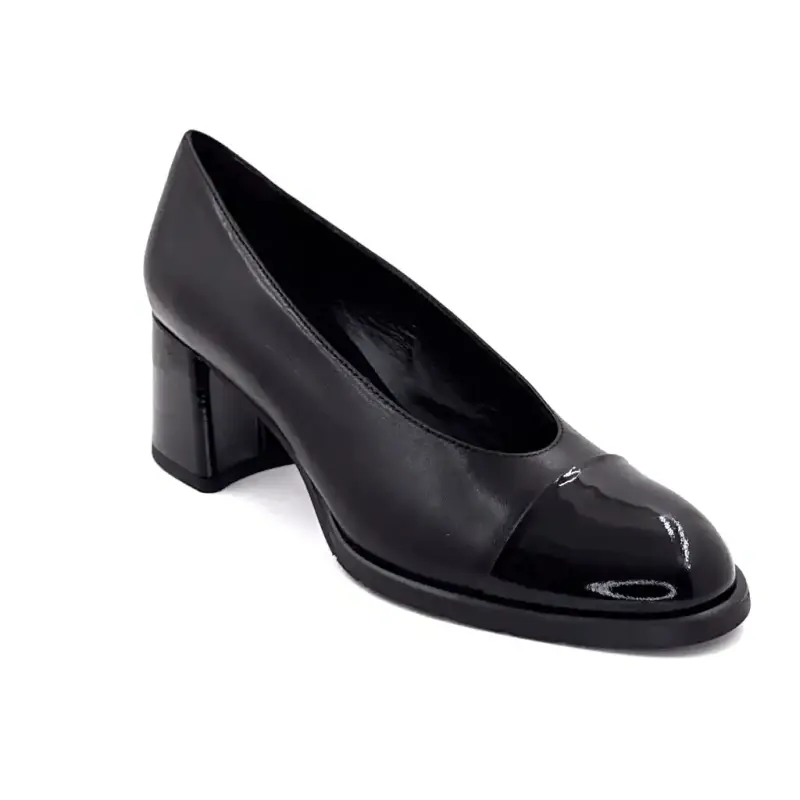 Ivoire Pumps CH1161 Black Leather Ivoire Chaussures