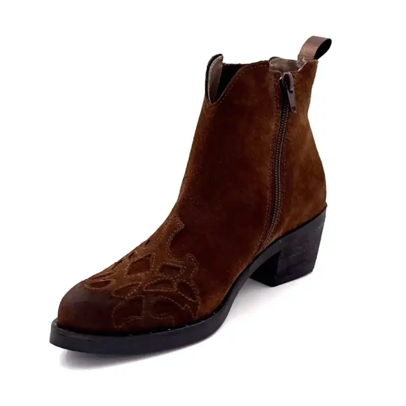 MKD Ella Braune Wildleder-Westernstiefel Ivoire Chaussures
