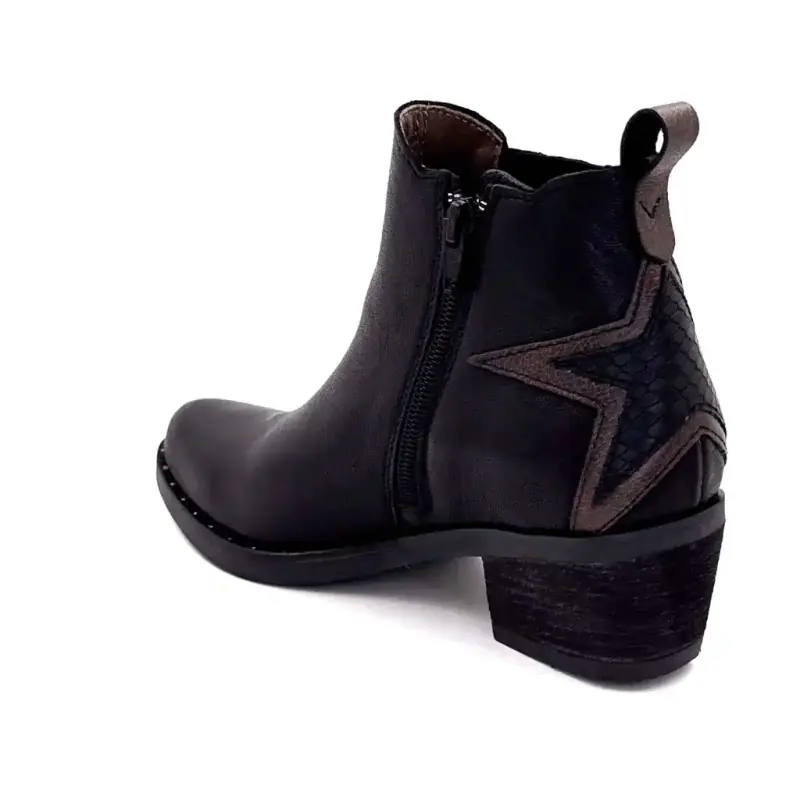 MKD Emily Cowboy-Stiefel aus schwarzem Leder Ivoire Chaussures