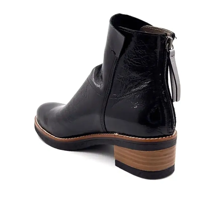 Botas de cano curto MKD em verniz preto canela Ivoire Chaussures