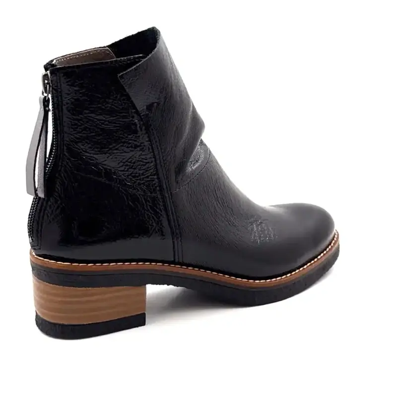 MKD Zimtschwarze Lackleder-Ankle-Boots Ivoire Chaussures