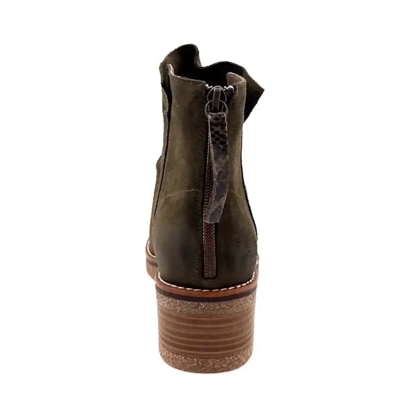 MKD Zimtfarbene Wildleder-Ankle-Boots mit Absatz in Khaki Ivoire Chaussures