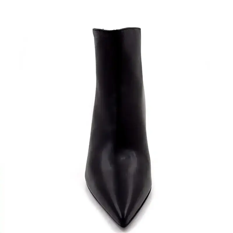 Chantal 3342 Czarne skórzane botki na obcasie Ivoire Chaussures