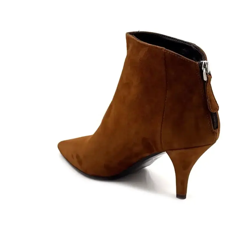 Chantal 3342 Camelkleurige suède enkellaarsjes met hak Ivoire Chaussures