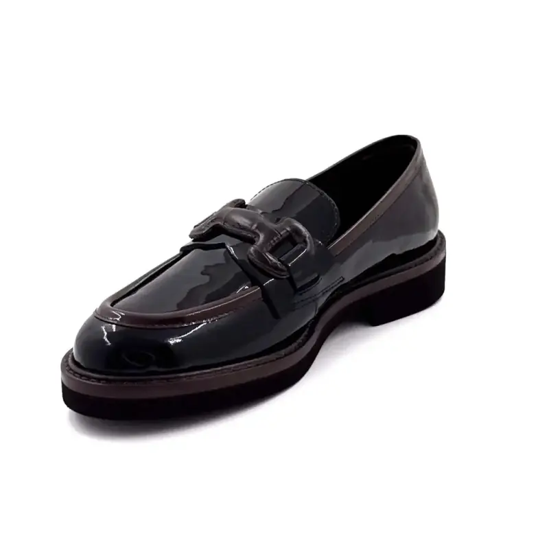 Mokasyny Ivoire L592M 43595, czarno-brązowe, lakierowane Ivoire Chaussures
