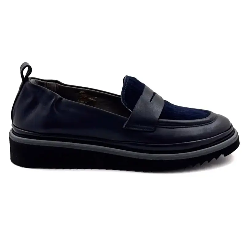 Mocassino XSA 0501 in pelle blu navy e pony blu navy 199,00&nbsp;€