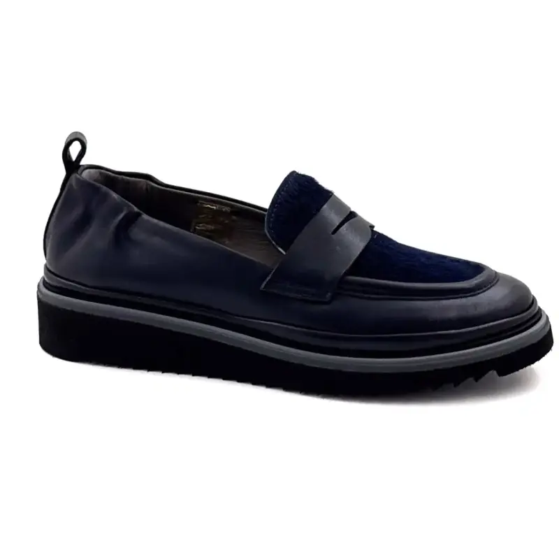Mocassim XSA 0501 em couro azul-marinho e couro Pogskin azul-marinho Ivoire Chaussures