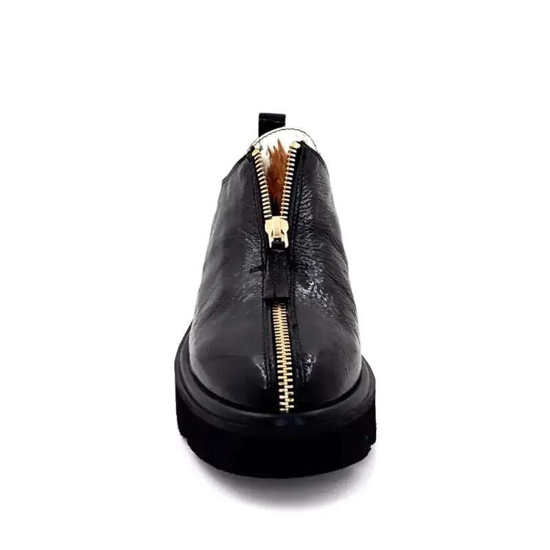 Sapatos Derby Ivoire 25-27116-C1 em couro envernizado preto para pônei Ivoire Chaussures
