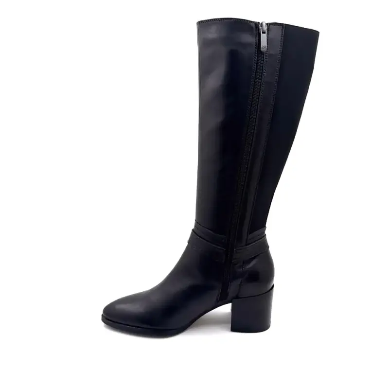 Guarda gli stivali Sky Boots Taylor-48 in pelle nera Ivoire Chaussures