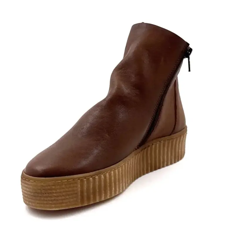 Botas de couro marrom conhaque Ivoire Swem Ivoire Chaussures