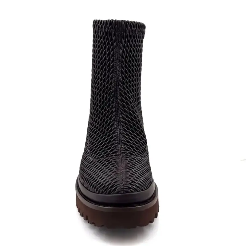 Botas de cano curto XSA 0510 em couro elástico marrom Ivoire Chaussures