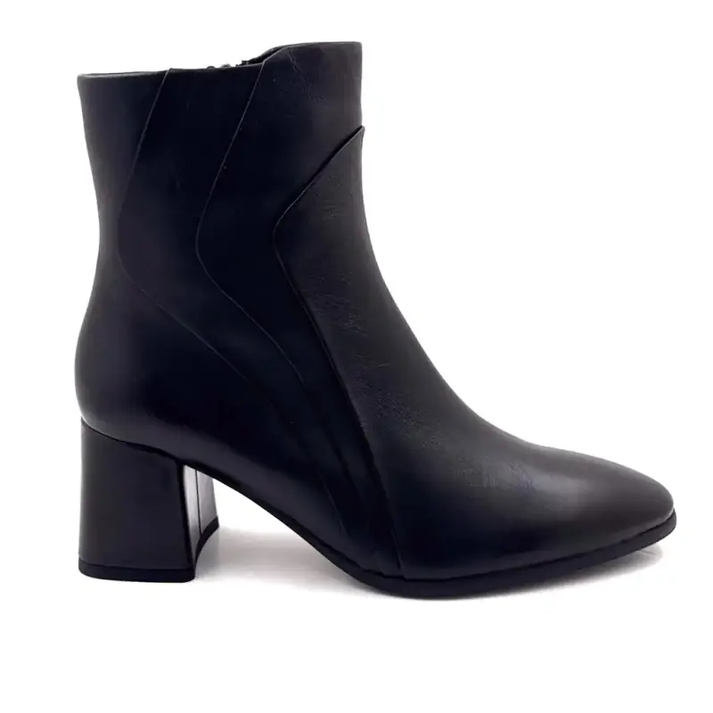 Regarde Le Ciel Millie-15 Botines de tacón de cuero negro 139,00&nbsp;€
