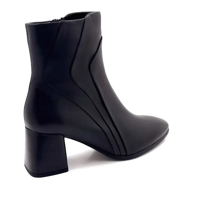 Bottines à Talons Regarde Le Ciel Millie-15 Cuir Noir Ivoire Chaussures