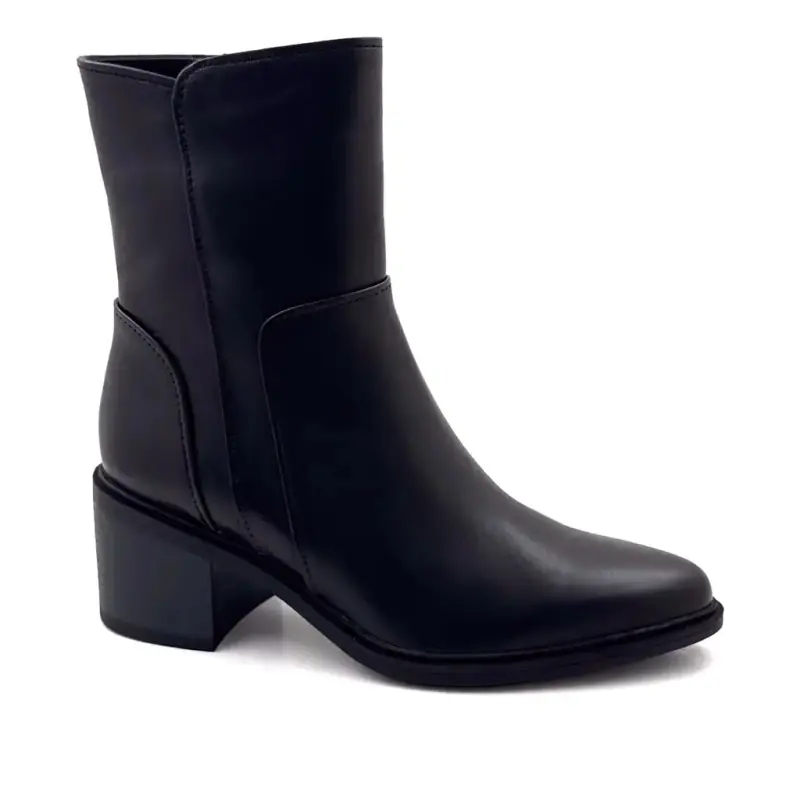 Stivaletti con tacco Elettra-03 in pelle nera Regarde Le Ciel Pelle nera Ivoire Chaussures