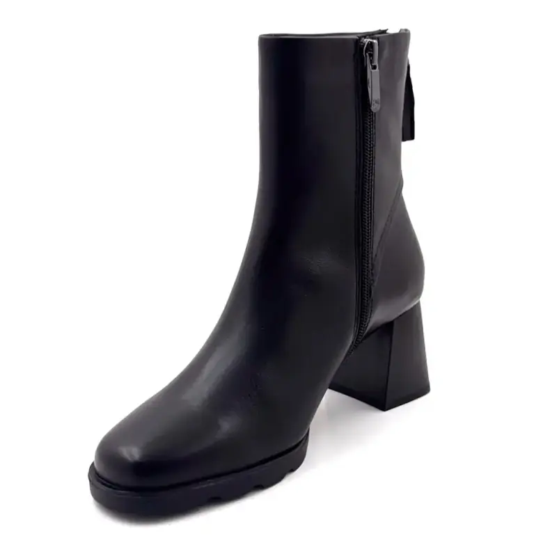 Bottines à Talons Regarde Le Ciel Cali-01 Cuir Noir Ivoire Chaussures