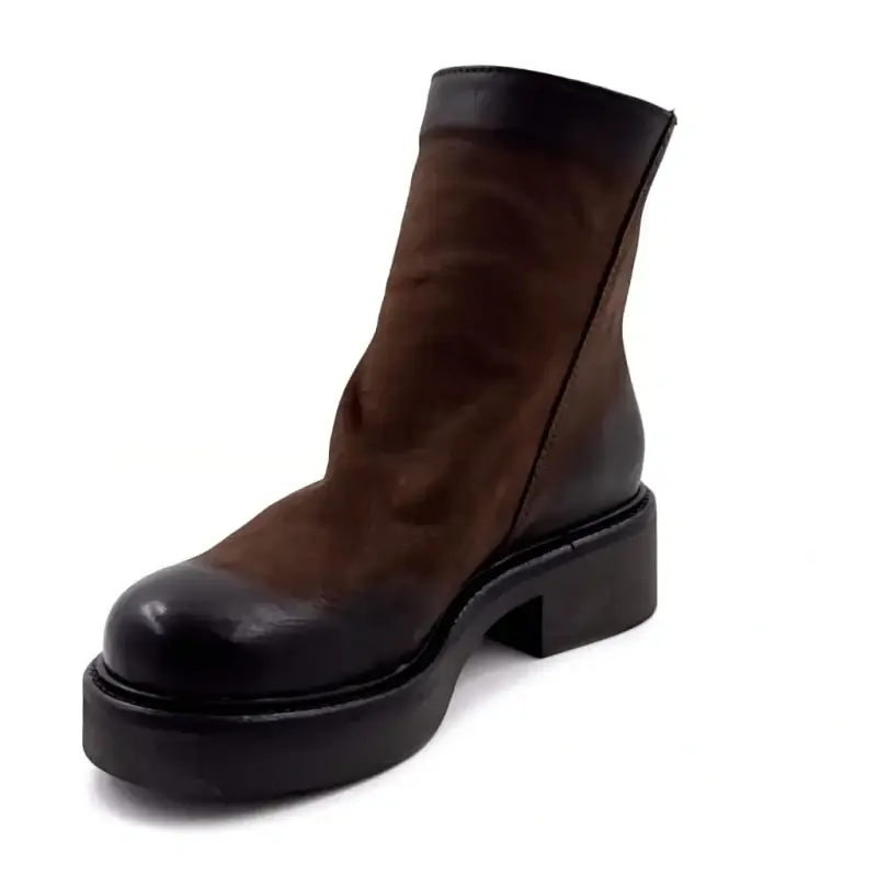 Stivaletti alla caviglia Nu2547, in pelle marrone, per persone di diverse etnie. Ivoire Chaussures