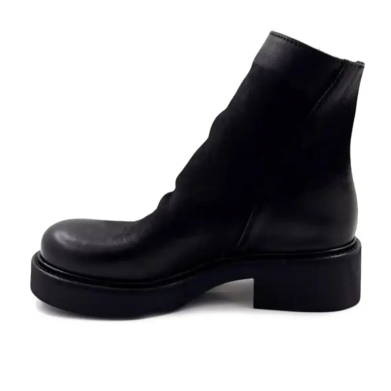 Stivaletti alla caviglia in pelle nera Nu2547 Ivoire Chaussures