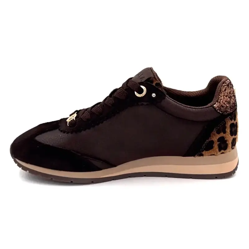 Zapatillas Carmela 164234 Piel y Textil Marrón y Leo Ivoire Chaussures
