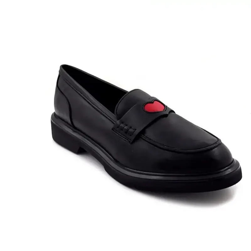 Reqins Jack Mokassin aus schwarzem Leder und rotem Herz Ivoire Chaussures