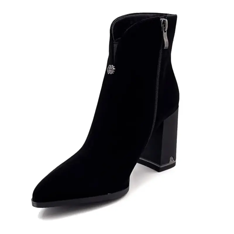 Botki Ivoire Sarlaw2617, czarne zamszowe Ivoire Chaussures
