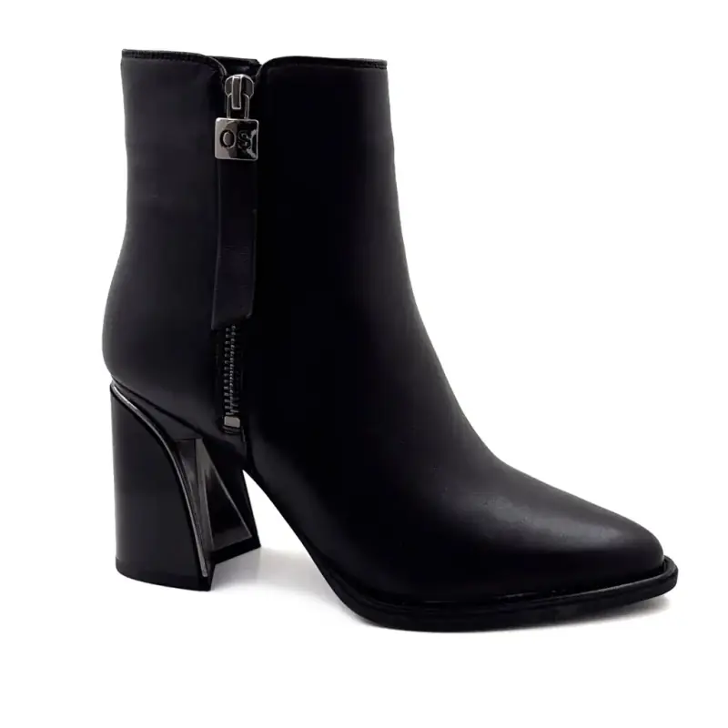 Ivoire Sarlaw2620 Zwart leer Ivoire Chaussures