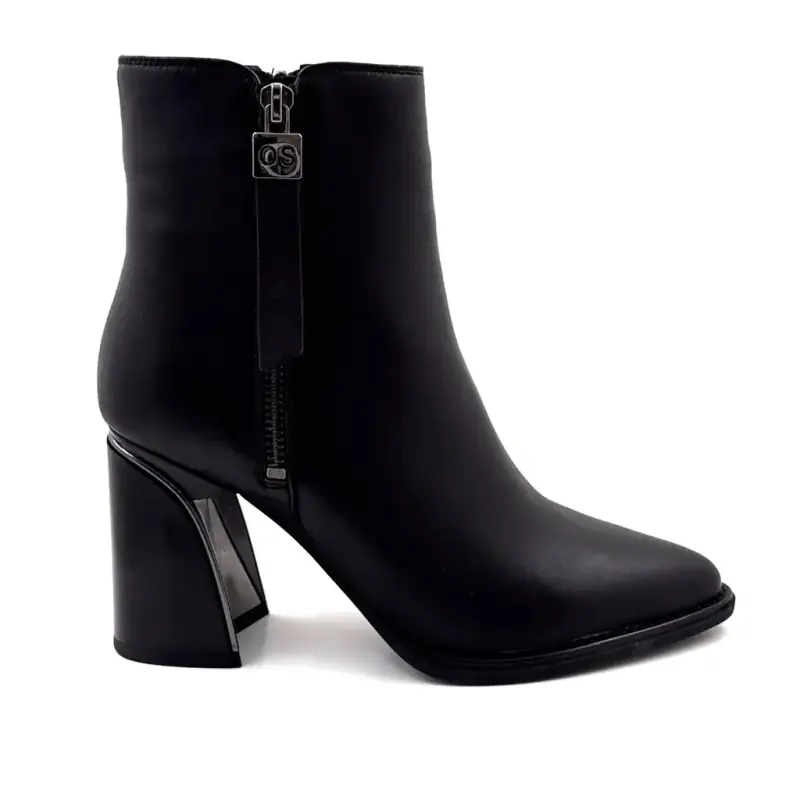 Ivoire boots Sarlaw2620 Black leather €149.00