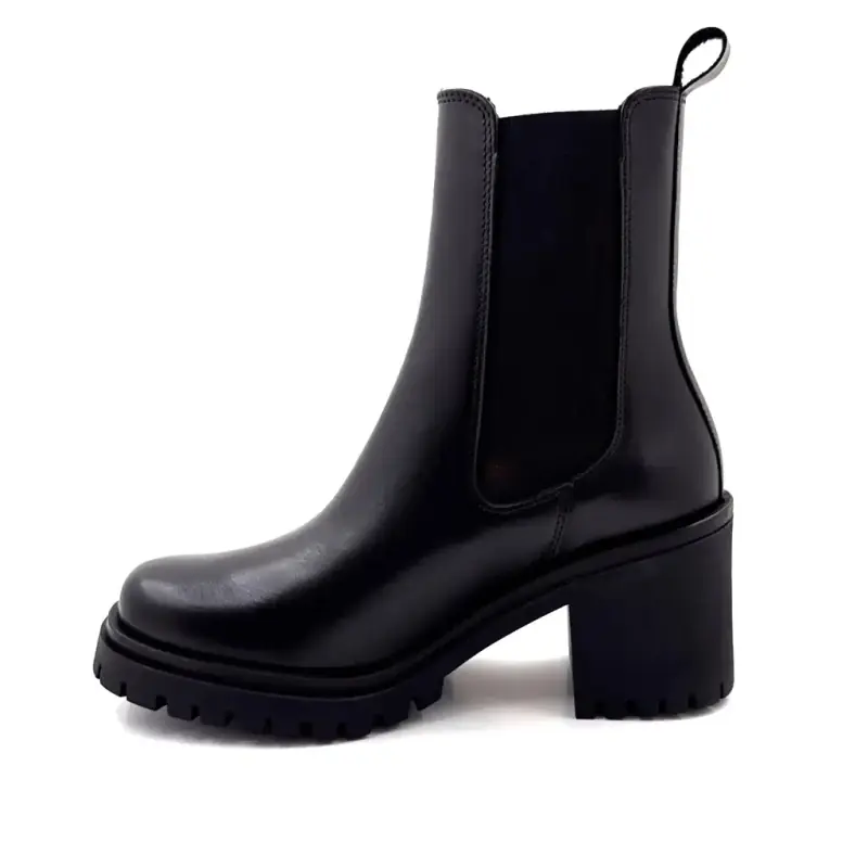 Botas de Ivoire 25822 em couro preto Ivoire Chaussures