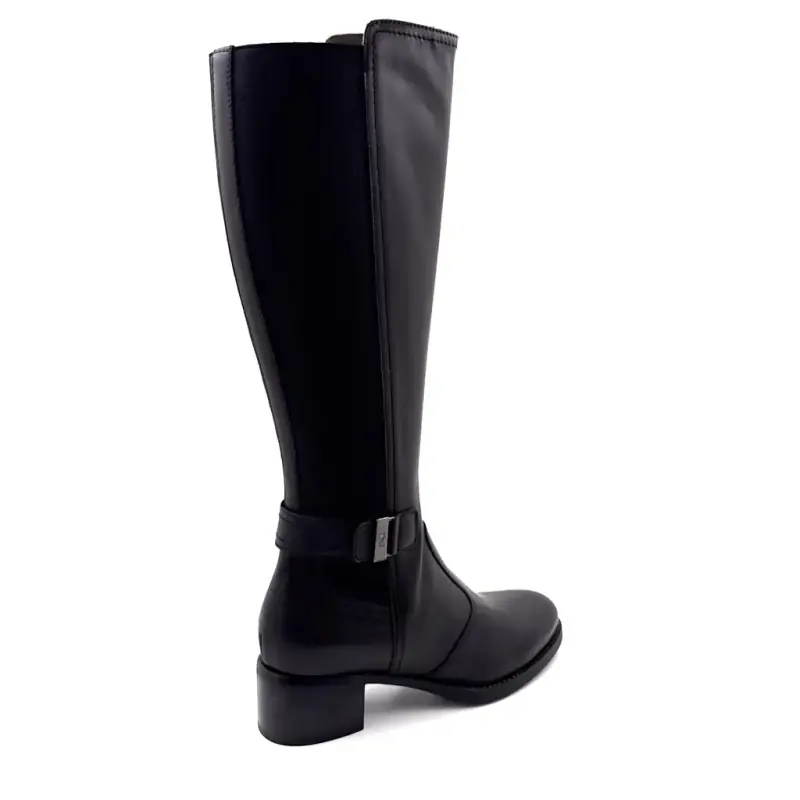 Botas Nero Giardini 17900 d em couro preto - %shop-name% %price%
