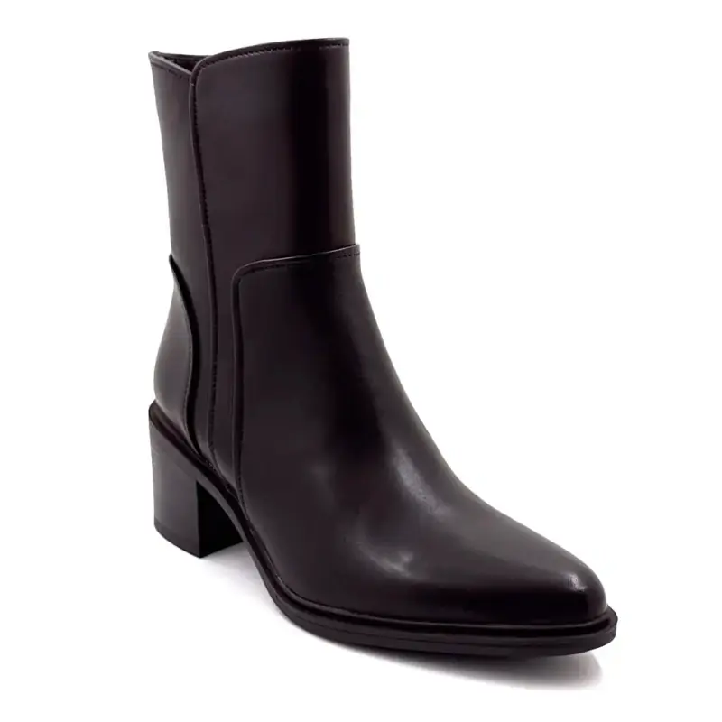 Botine din piele maro Regarde le Ciel Elettra-03 - %price%