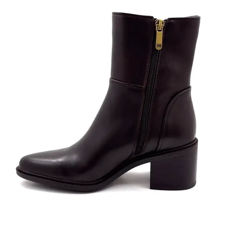 Botine din piele maro Regarde le Ciel Elettra-03 - %price%