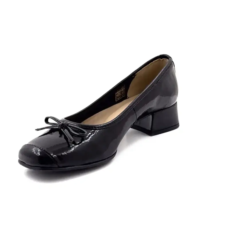 Ivoire ballerinasko med sorte læderremme - %shop-name% - %price%