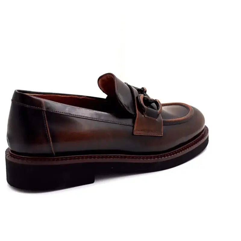 Mocassini in pelle Ivoire 320 con patina marrone - %shop-name%