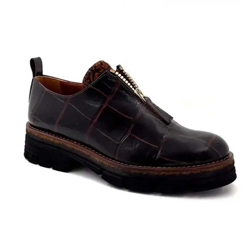 Sapatos Derby Ivoire 302 em couro marrom escuro com estampa de crocodilo - %price%