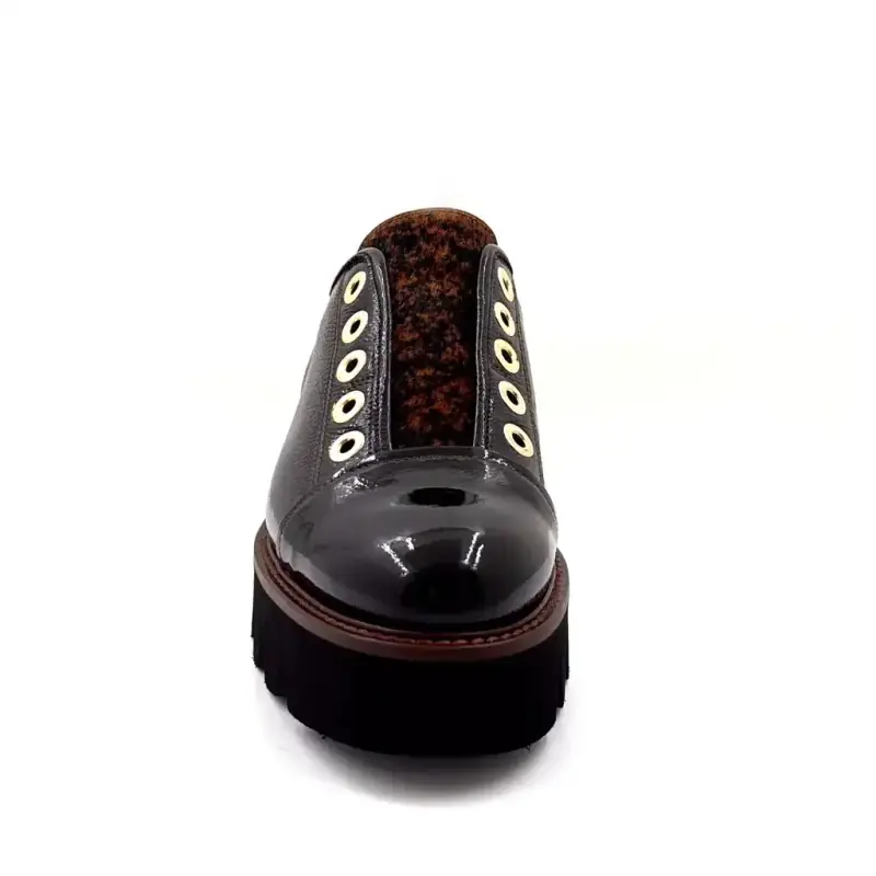 Ivoire Derbyskor 332 Brunt Lackskinn - %shop-name% %price%