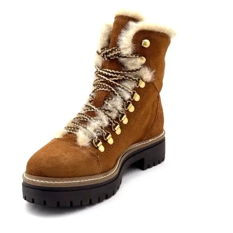 Hooper Shoes Layla kamelfärgade mockastövlar med fårskinnsfoder %shop-name%