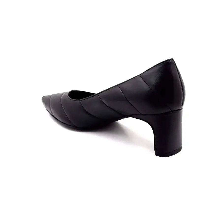 Décolleté Reqins Lindsay in pelle nera - %shop-name% %price%